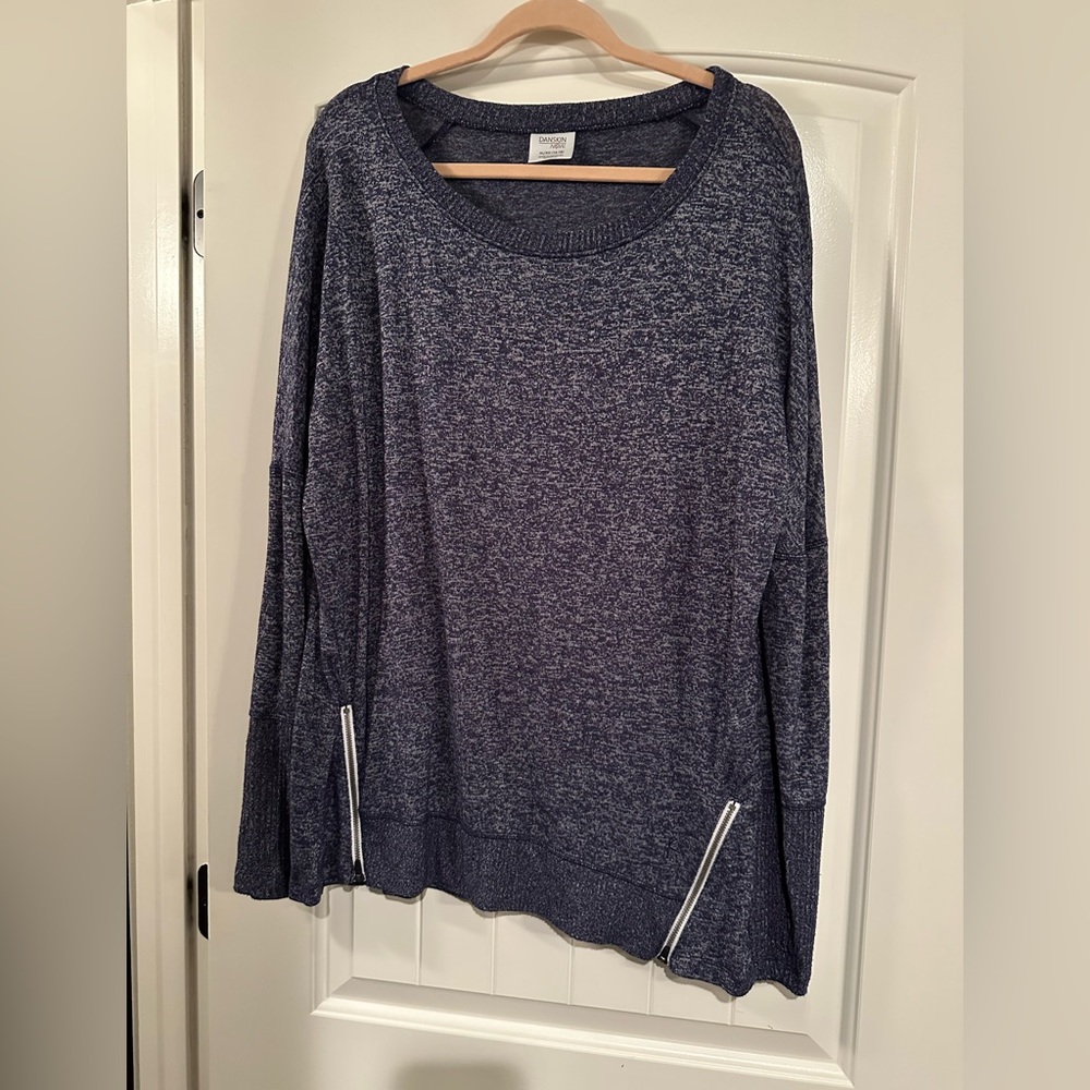Danskin Now Heathered Navy Sweater